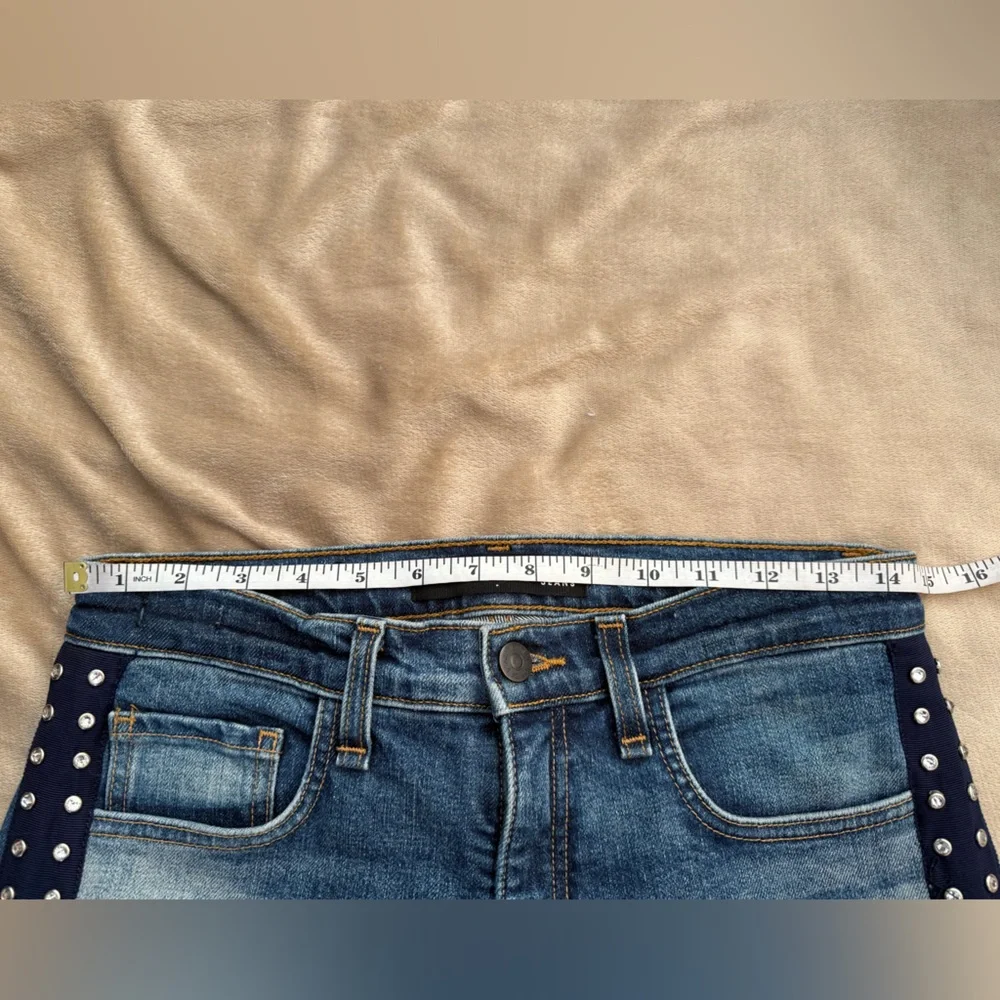 Veronica Beard Ines Stud Detail Crop Jeans - Picture 13 of 16
